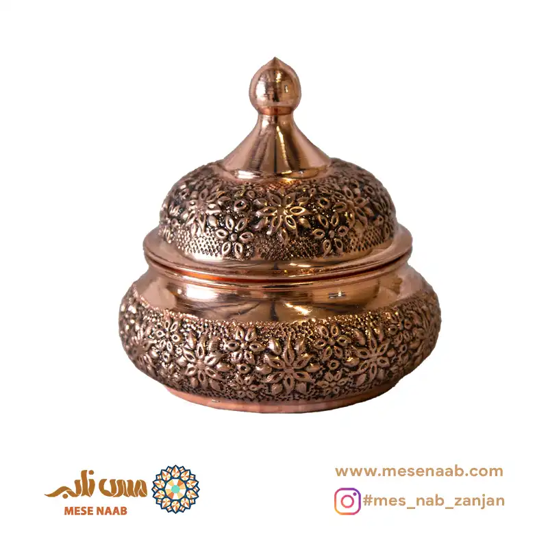 مس ناب یکی از بزرگ ترین تولید کننده گان ورق و ظروف مسی در استان زنجان است. در این مقاله شما می توانید اطلاعات کامل درمورد ظروف مسی نانو شده و نحوه استفاده از آن را کسب کنید.